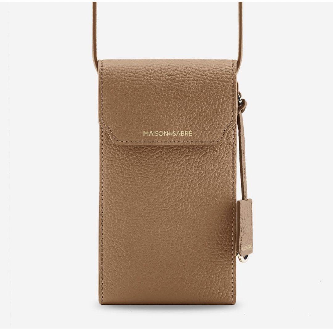 MAISON de SABRÉ スマホポーチ Sandstone Brown