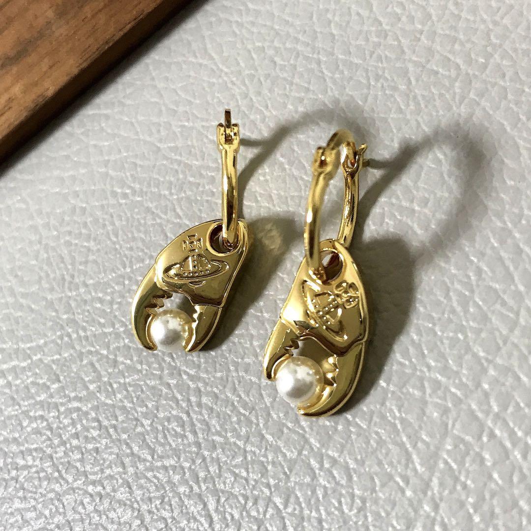 蟹カニ　モチーフピアス VivienneWestwood 蟹カニ モチーフピアス VivienneWestwood