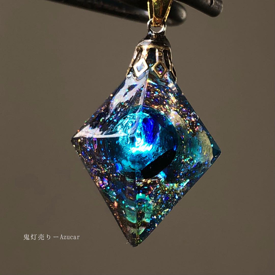 藍色世界への入り口。 オルゴナイト 宇宙レジン ネックレス