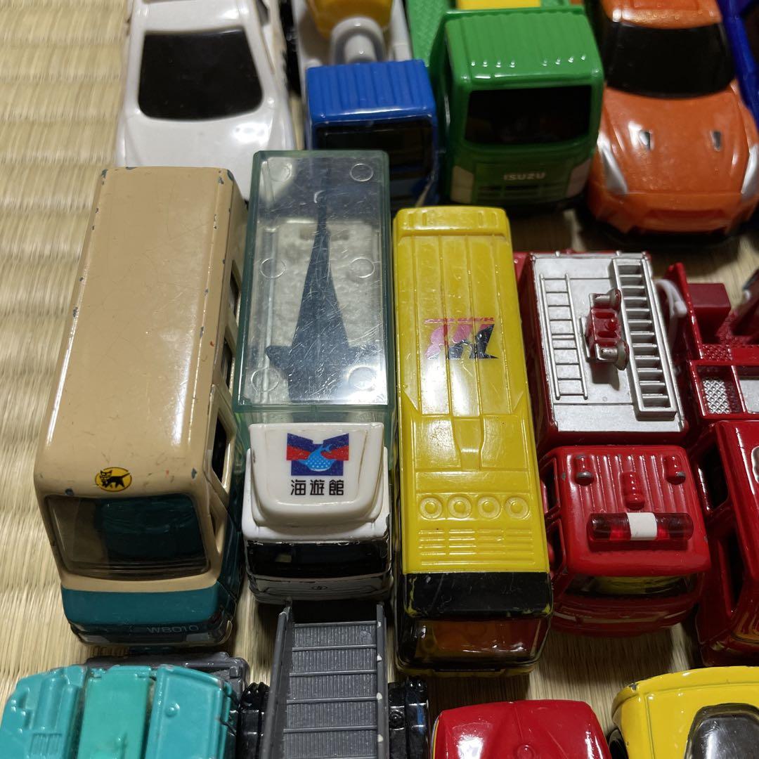 トミカ28台 まとめ売り ミニカー