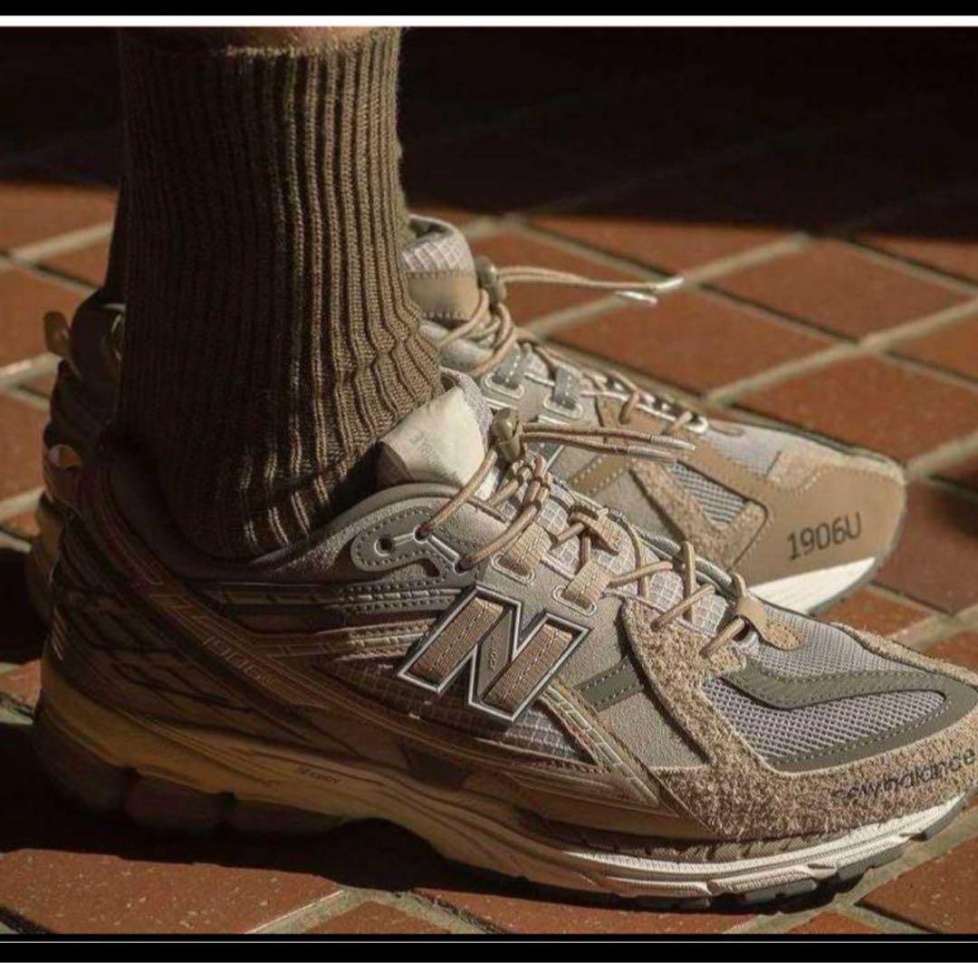 N.HOOLYWOOD INVINCIBLE New Balance 26.5㎝