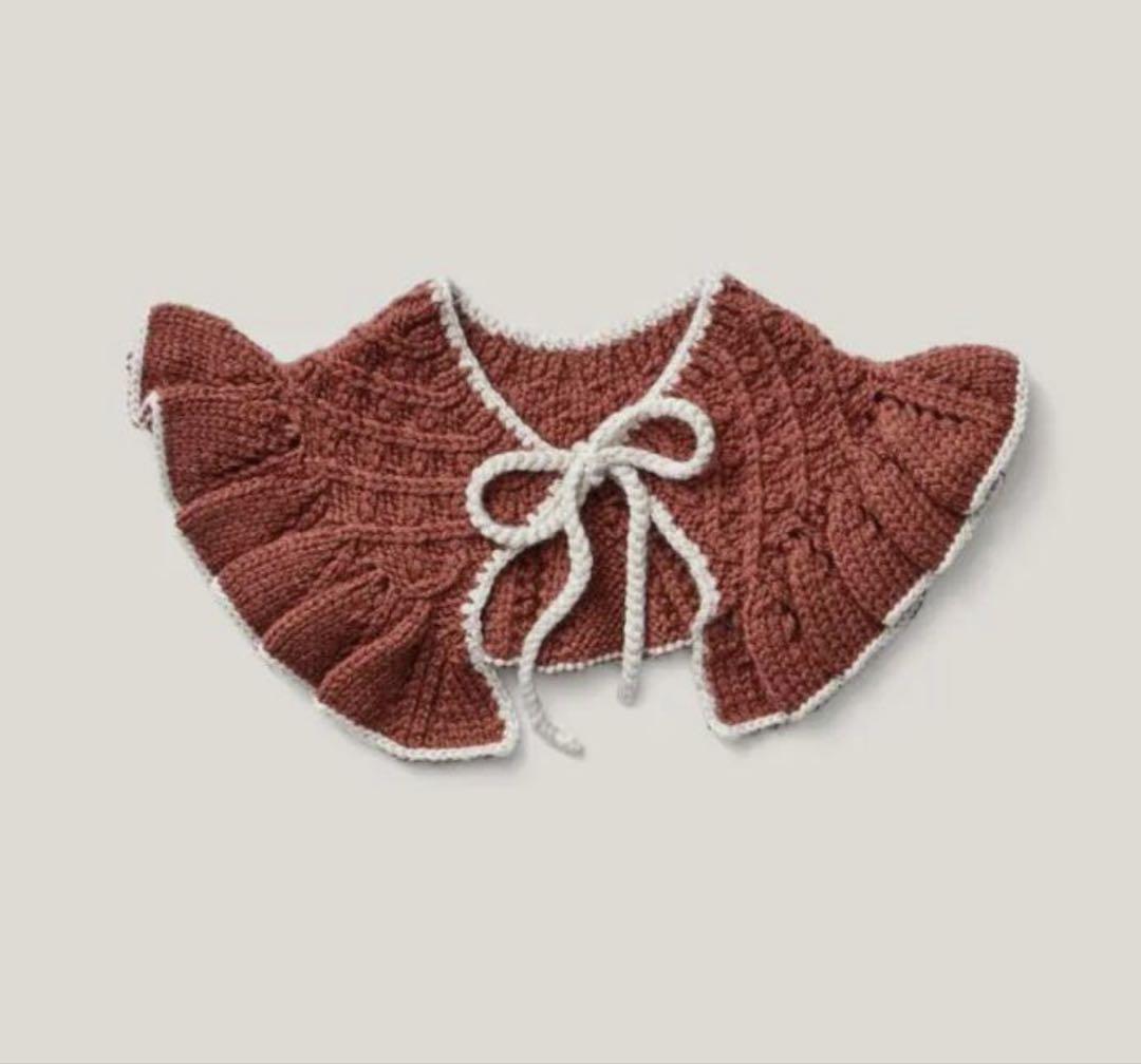 soor ploom Frill Collar, Chutney