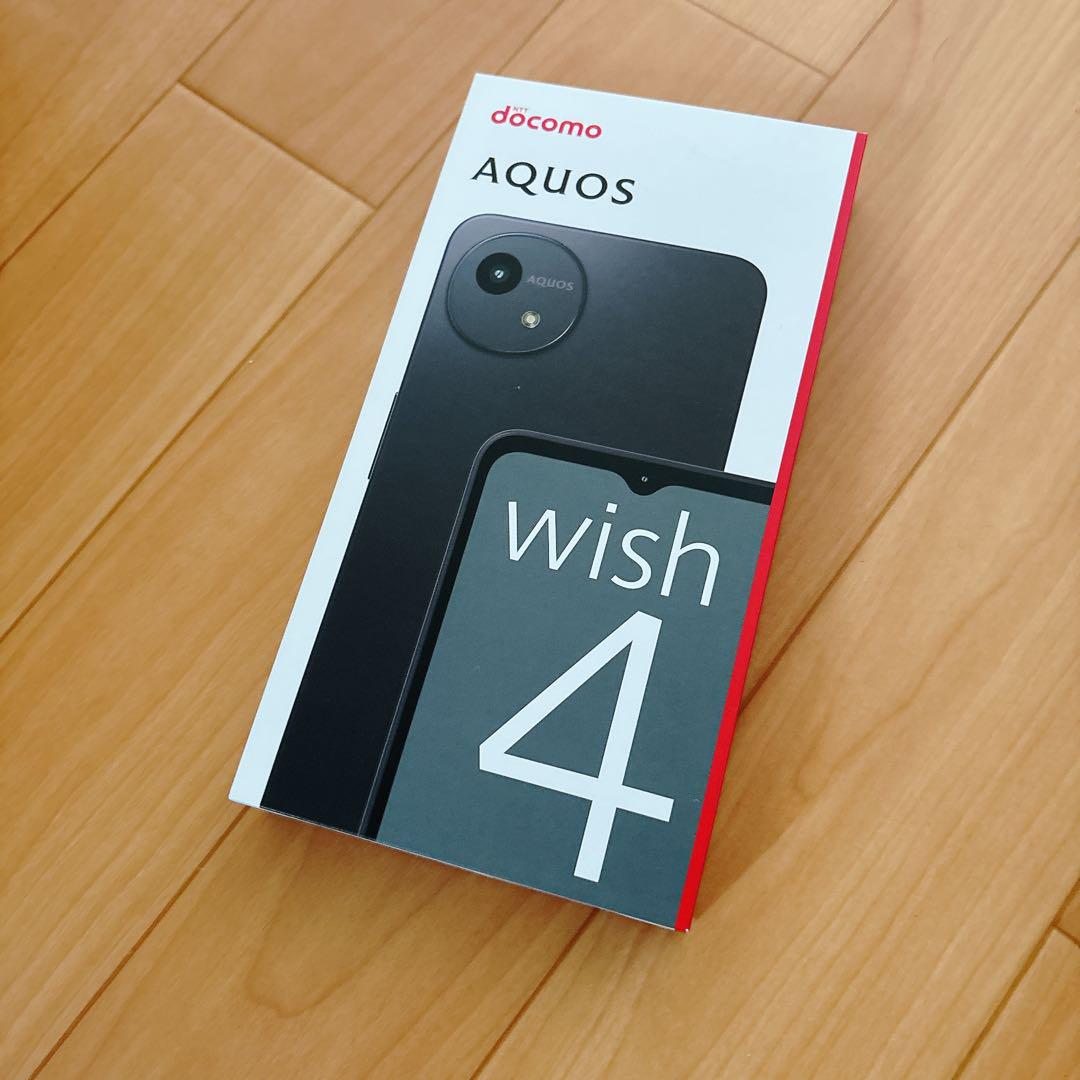 docomo AQUOS wish 4 本体、おまけでケース付き 美品】AQUOS wish4 ドコモ版 本体＋保護ガラス＋おまけケース