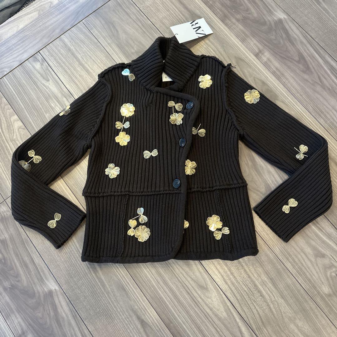 新品　ZARA ザラ　15990円　ゴールドフラワーニットカーディガン　セーター