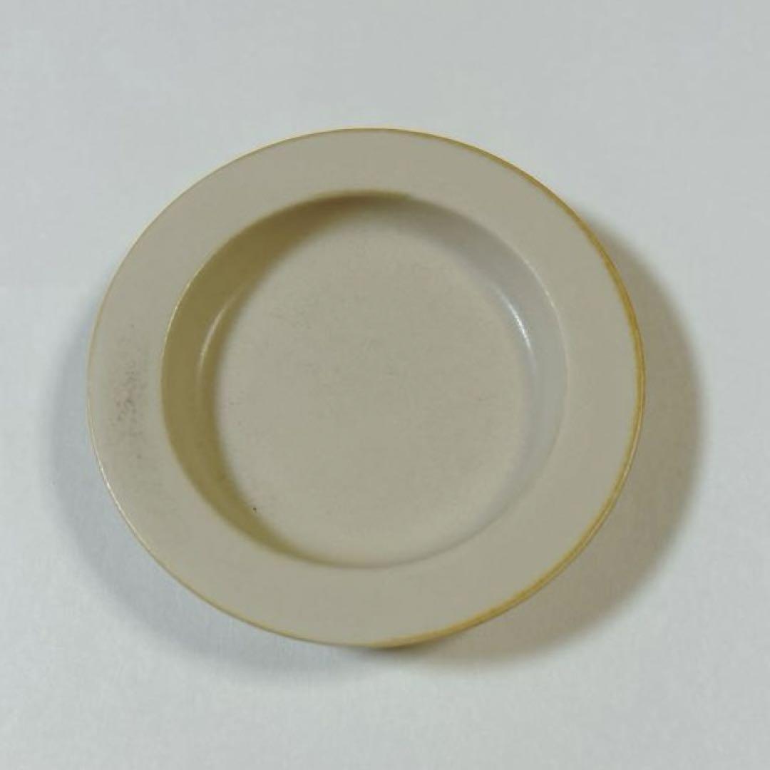 非売品 yumiko iihoshi porcelain （イイホシユミコ）豆皿