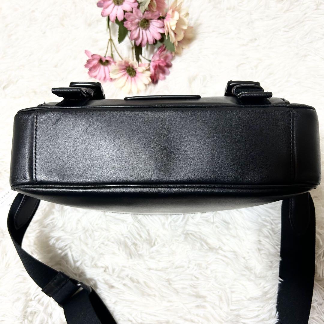 COACH コーチ スムース カーフ レザー トラック クロスボディ バック 黒