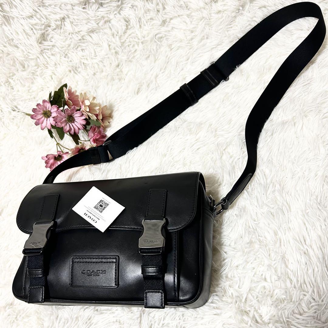 COACH コーチ スムース カーフ レザー トラック クロスボディ バック 黒