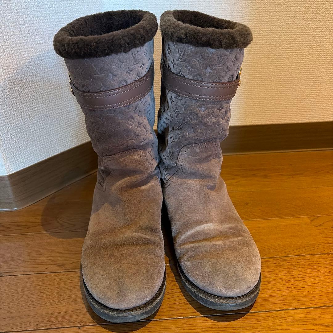 ルイビトン モノグラム ムートンブーツ ルイビトン モノグラム ムートンブーツ