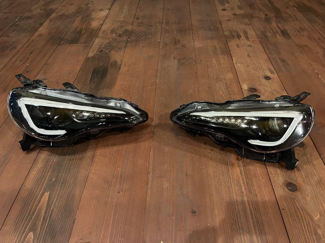 zn6 zc6 86/BRZ VLAND製　ヘッドライト 左右