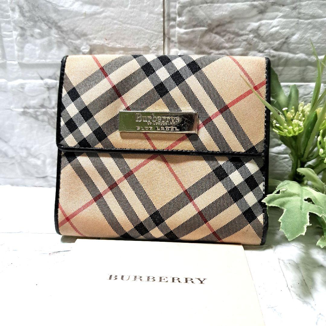 ✨️超美品✨️大人気✨️素敵✨️バーバリー ノバチェック 折財布