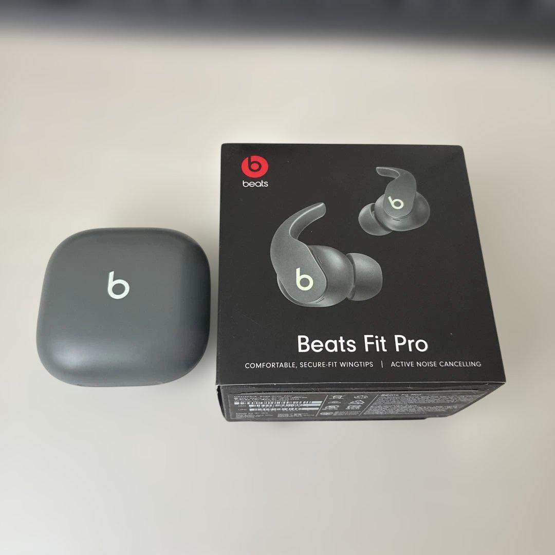 Beats Fit Pro セージグレイ 左イヤホン単品 - イヤホン新しい