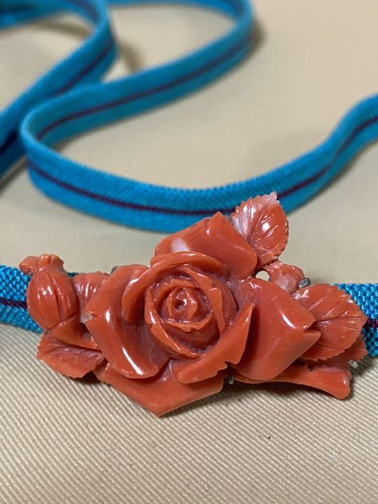 本珊瑚帯留(薔薇)