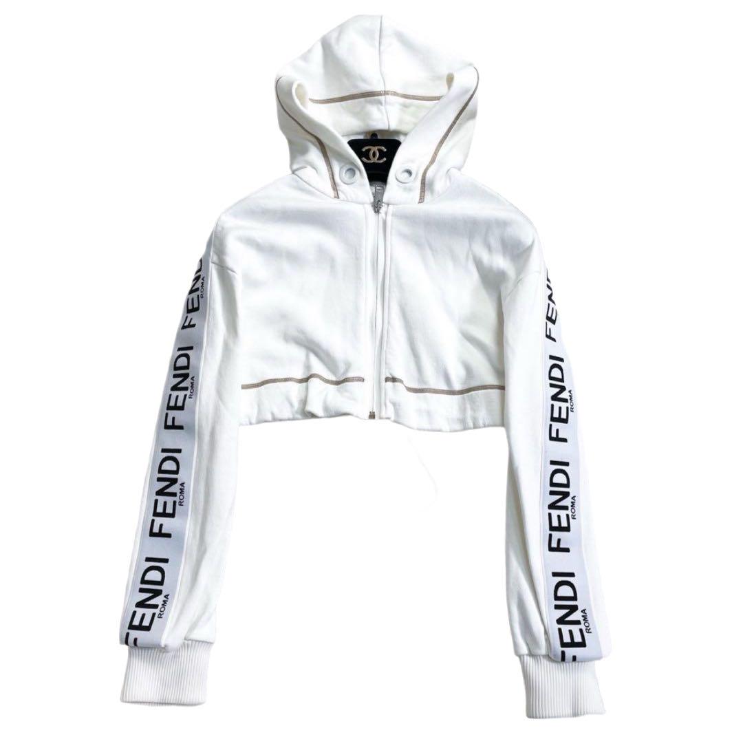 FENDI フード付きセットアップ