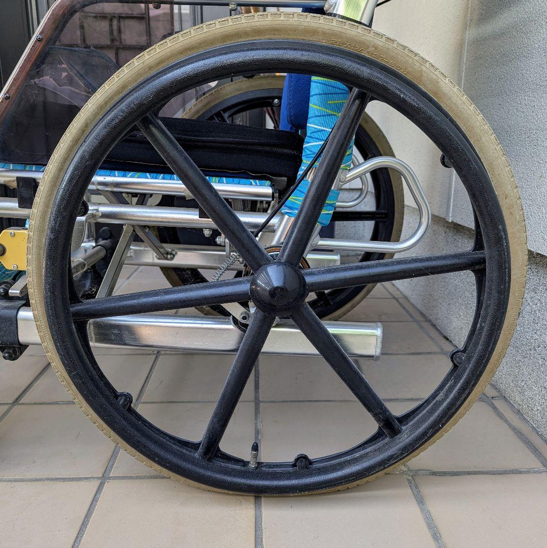 トヨタ ウェルキャブシリーズ 車椅子 タイヤカバー・胸部固定ベルト付