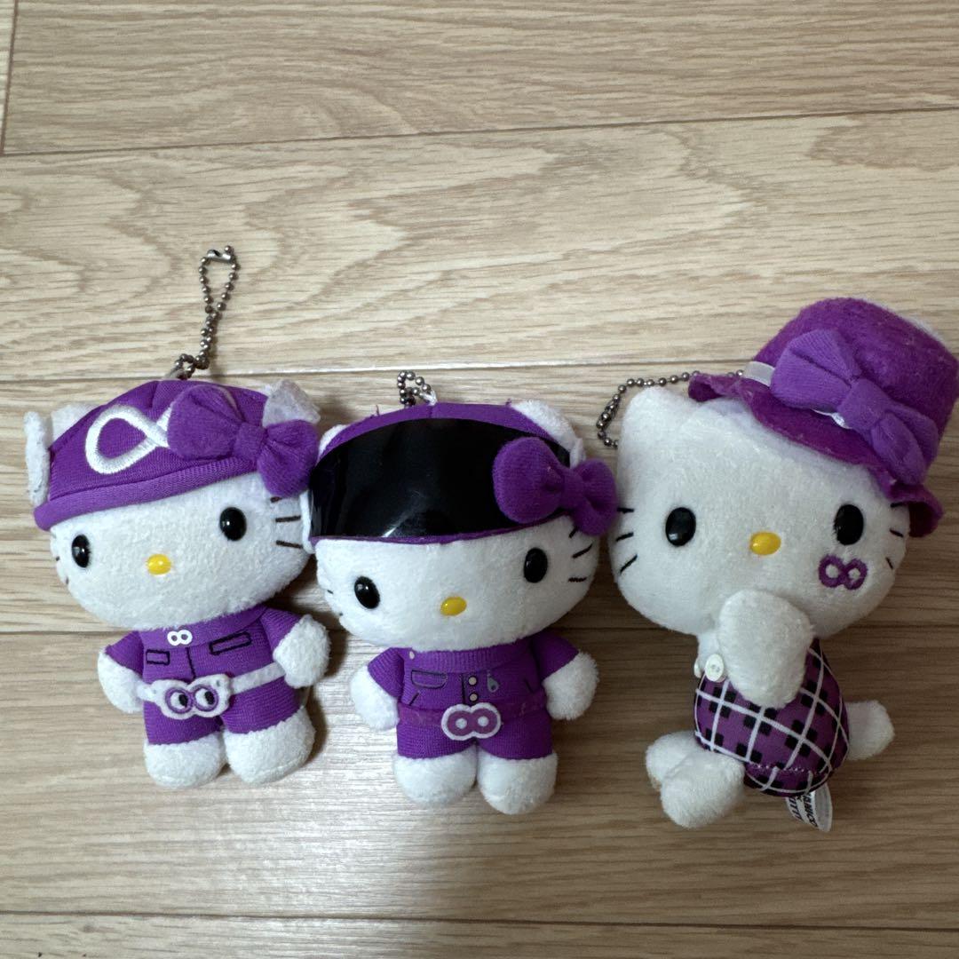 ハローキティ ぬいぐるみ 3体セット キーチェーン付き - メルカリ