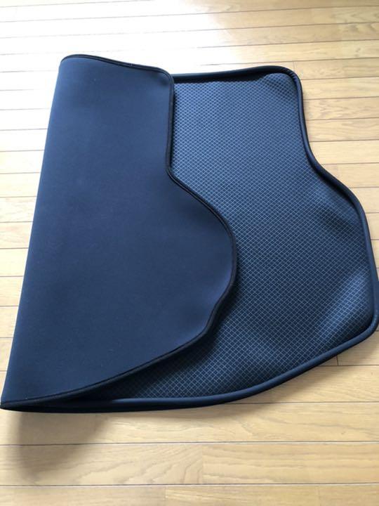 ハリアー 美品 ほぼ未使用 H13YE-m59286486005 60系 純正品ラゲッジマット 国産在庫