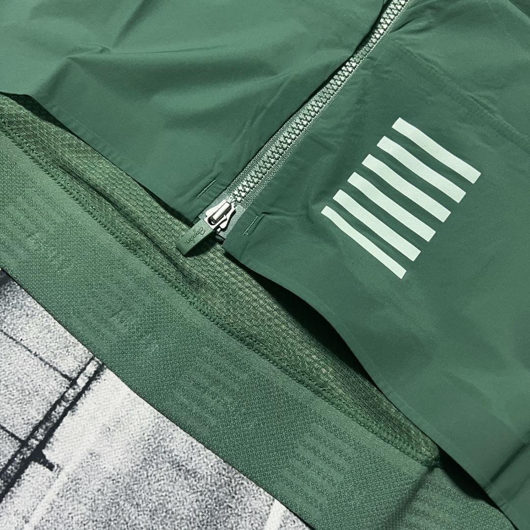 新品 Rapha メンズ プロチーム ライトウェイト ジレ Lサイズ