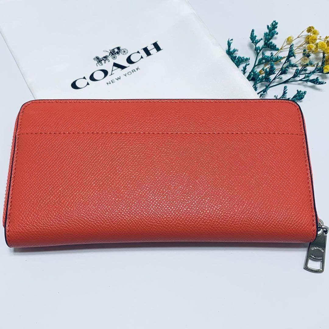 COACH オレンジ レザー 長財布