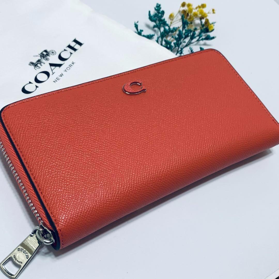 COACH オレンジ レザー 長財布