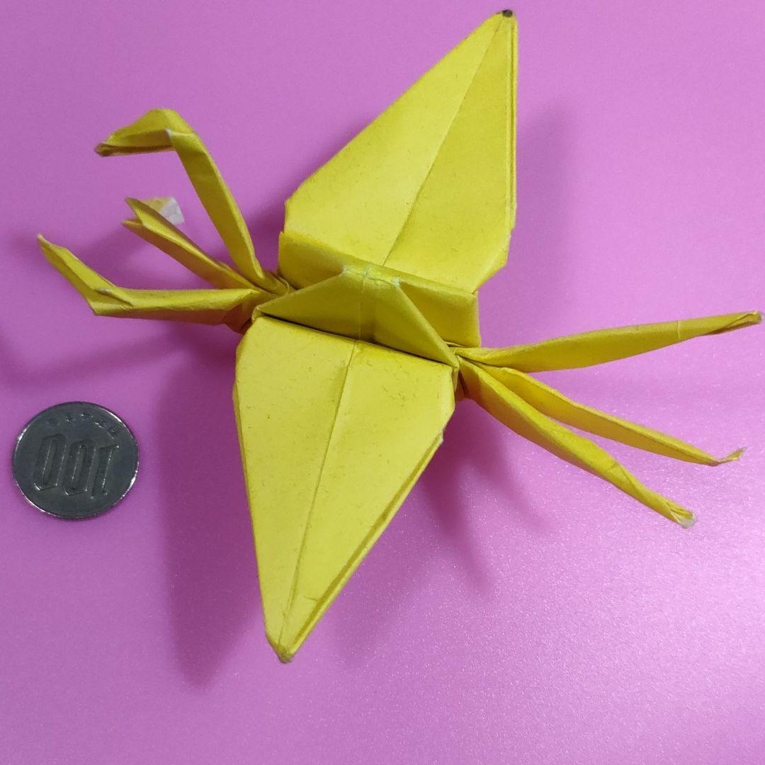 折り紙作品　3首3尾の折り鶴