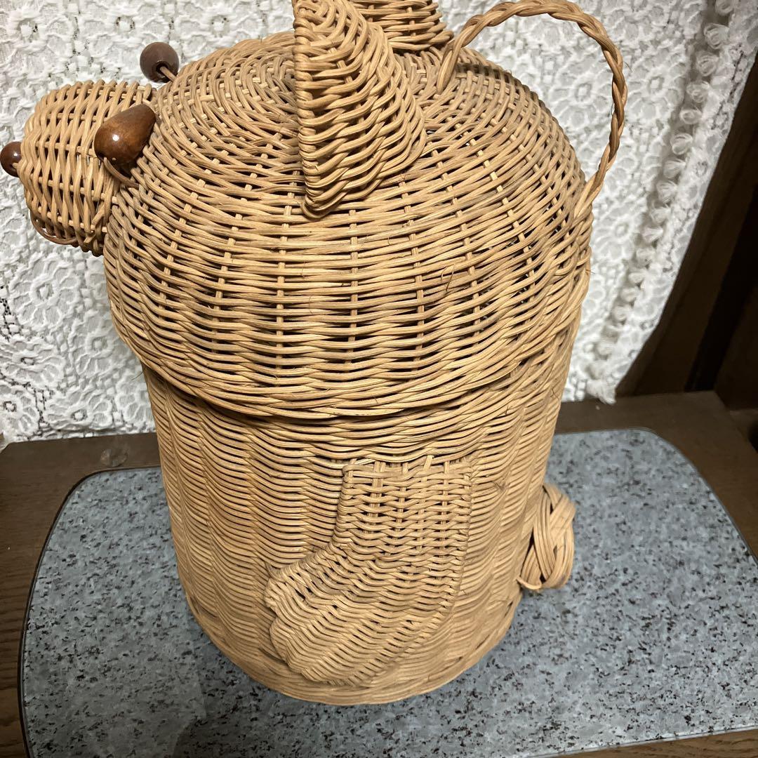 クマ型ラタンバスケット