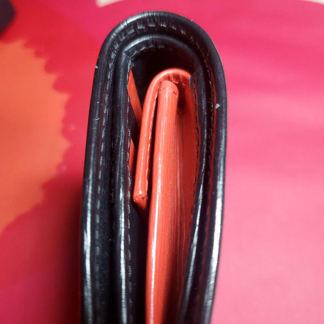 PRADA　二つ折り財布　サフィアーノレザー黒バイカラー