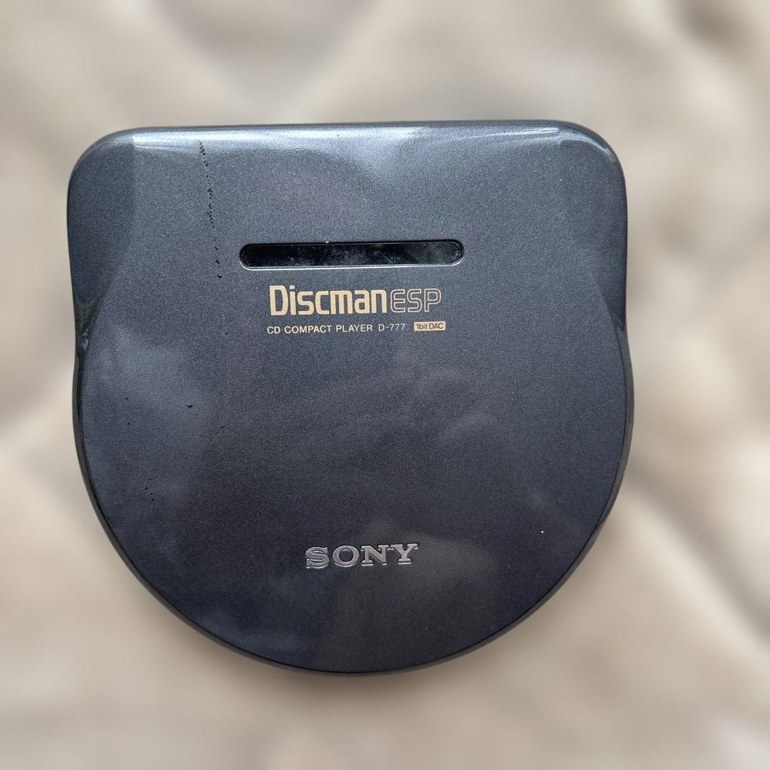ポータブルCDプレーヤー SONY Discman D-777 ジャンク品