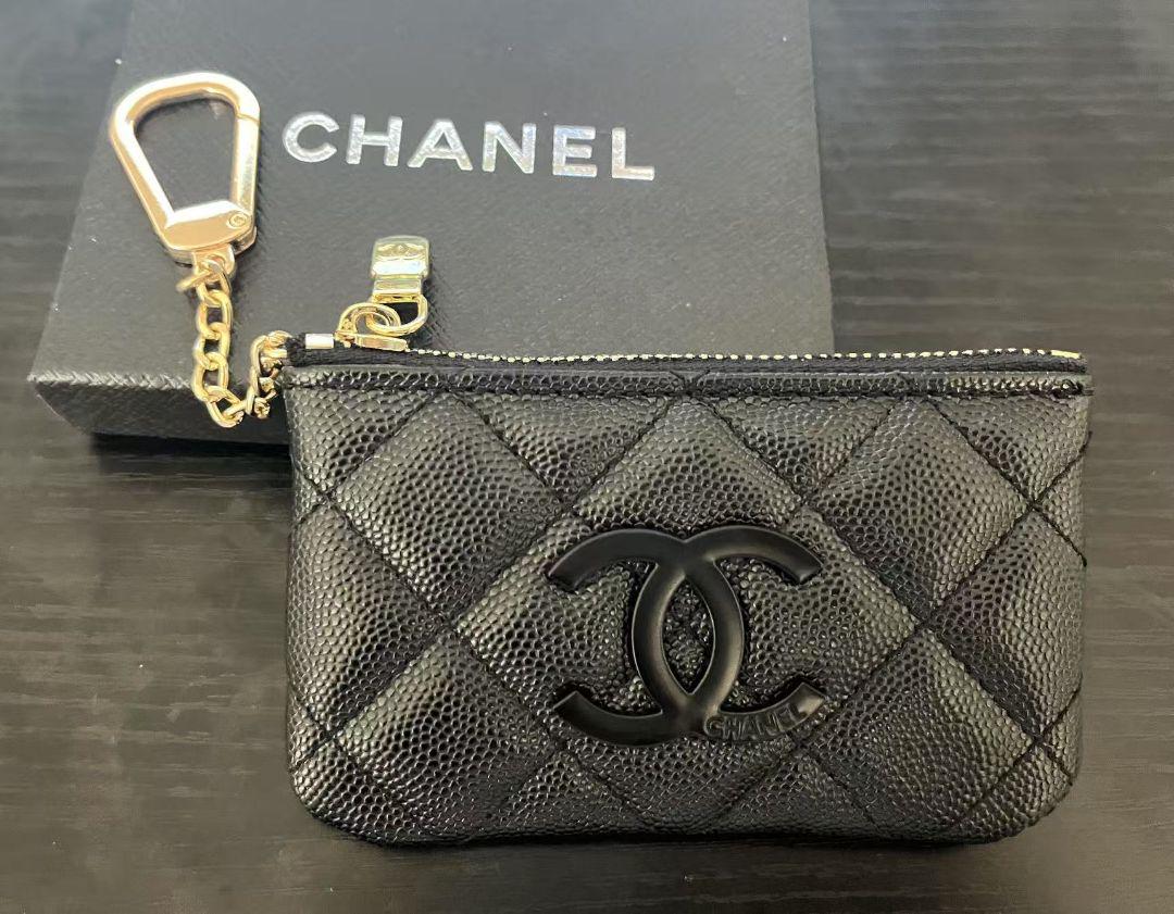 CHANEL ブラック レザー フラグメントケース - メルカリ