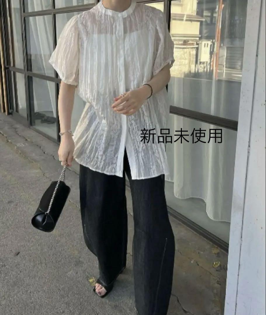新品未使用 ウィルフリー　刺繍ブラウス　シャツ シワ加工　長袖 半袖2way