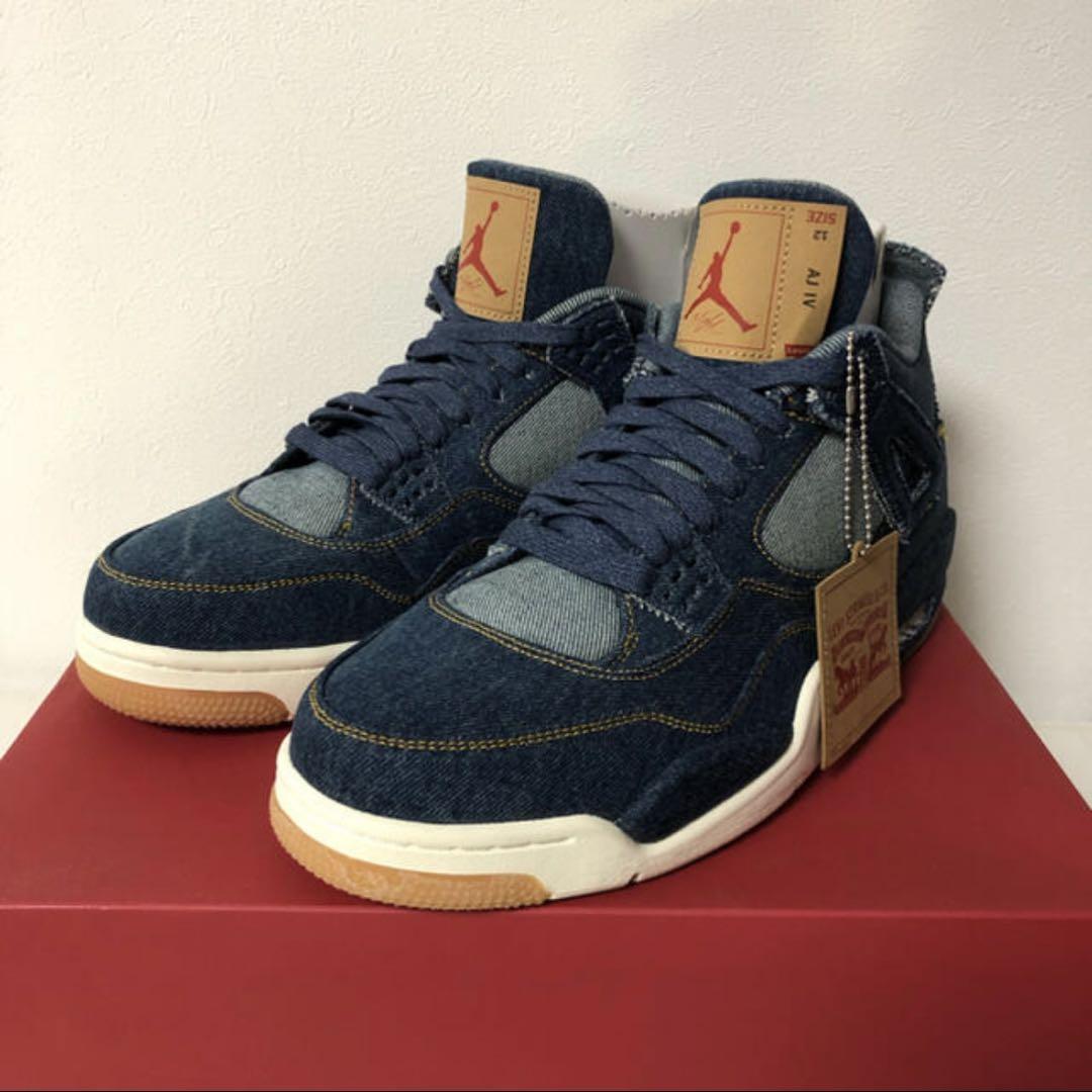 靴 Nike Air Jordan 4 Retro Levi's Denim