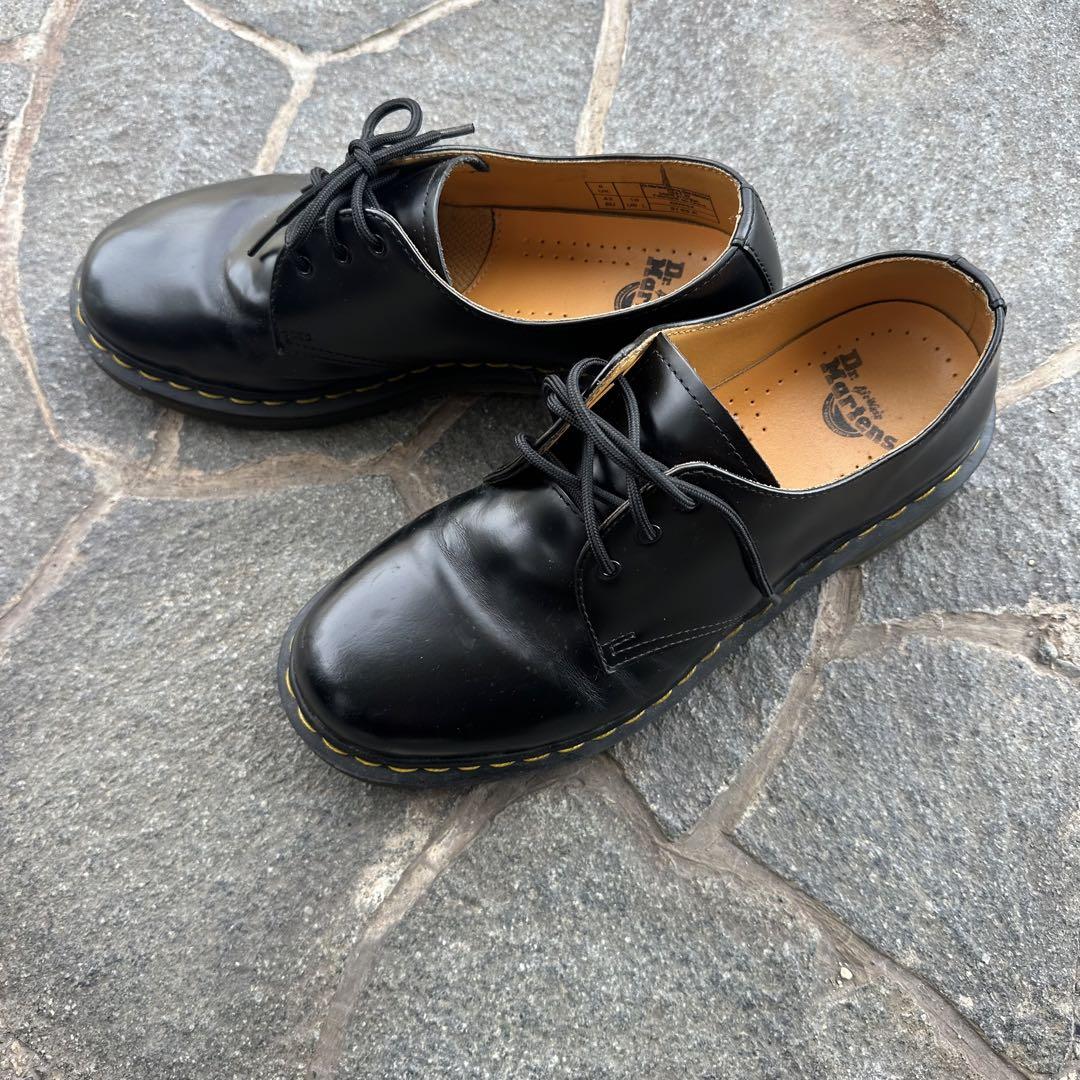 美品　ドクターマーチン　レザー　シューズ　革靴　ブラック　UK8、27cm Dr. Martens 27cm UK8 ブラック レースアップシューズ