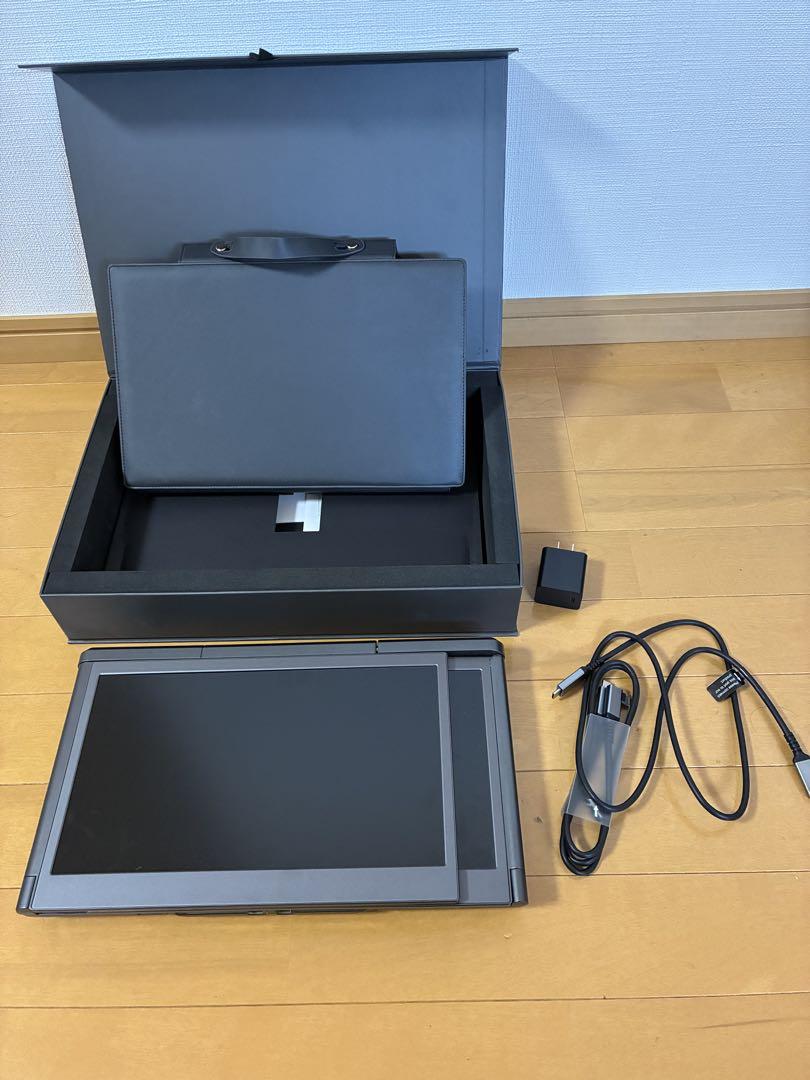 Kwumsy P2S トリプルモニター　Mac専用　マルチモニター