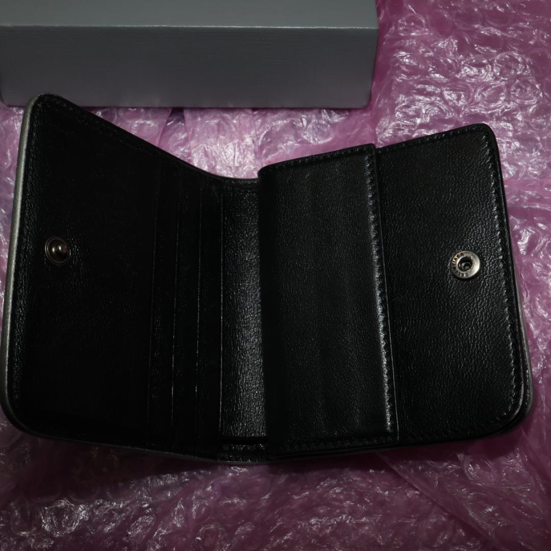 BALENCIAGA シルバー レザー二つ折り財布バレンシアガ
