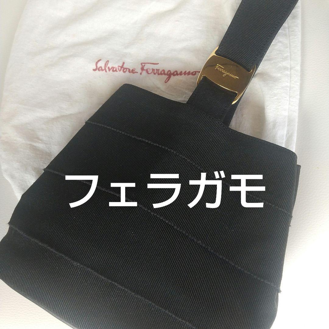 ☆超美品☆Ferragamo ヴァラ ティアード ワンハンドルバッグ ブラック Salvatore Ferragamo - ☆超美品☆Ferragamo ヴァラ ティアード