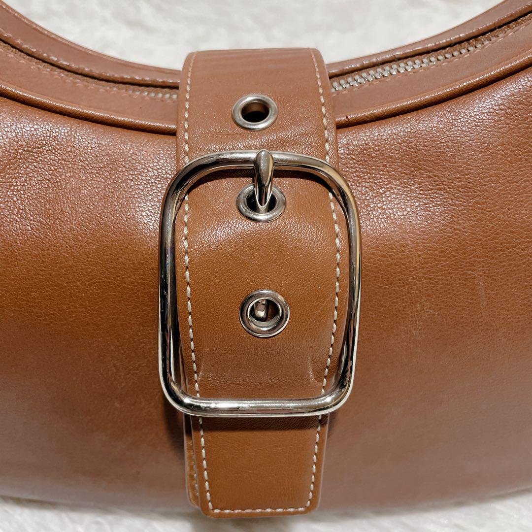 × COACH
