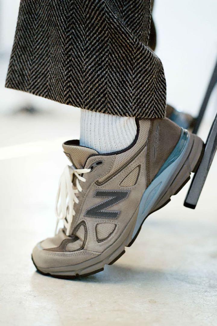 AURALEE × New Balance MADE in USA 990v4