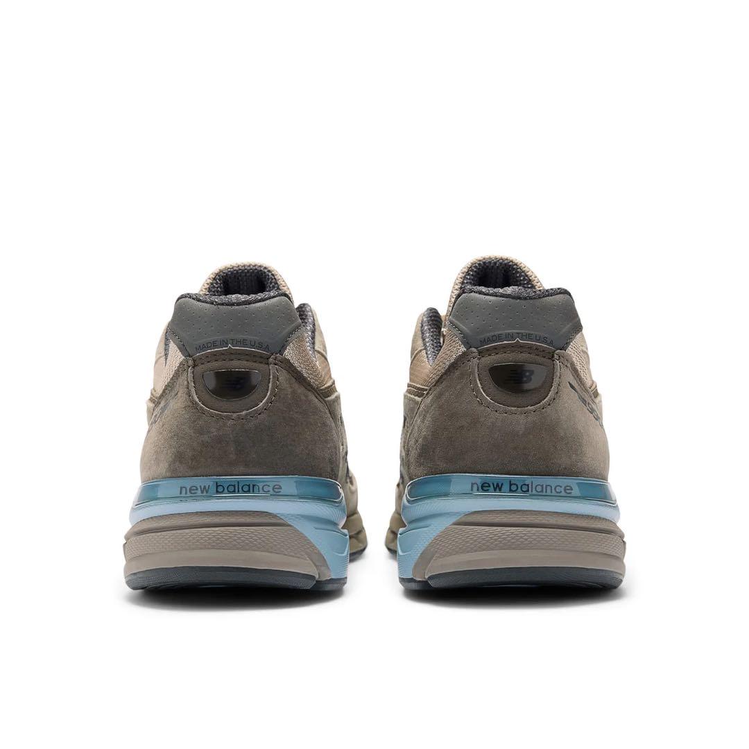 AURALEE × New Balance MADE in USA 990v4