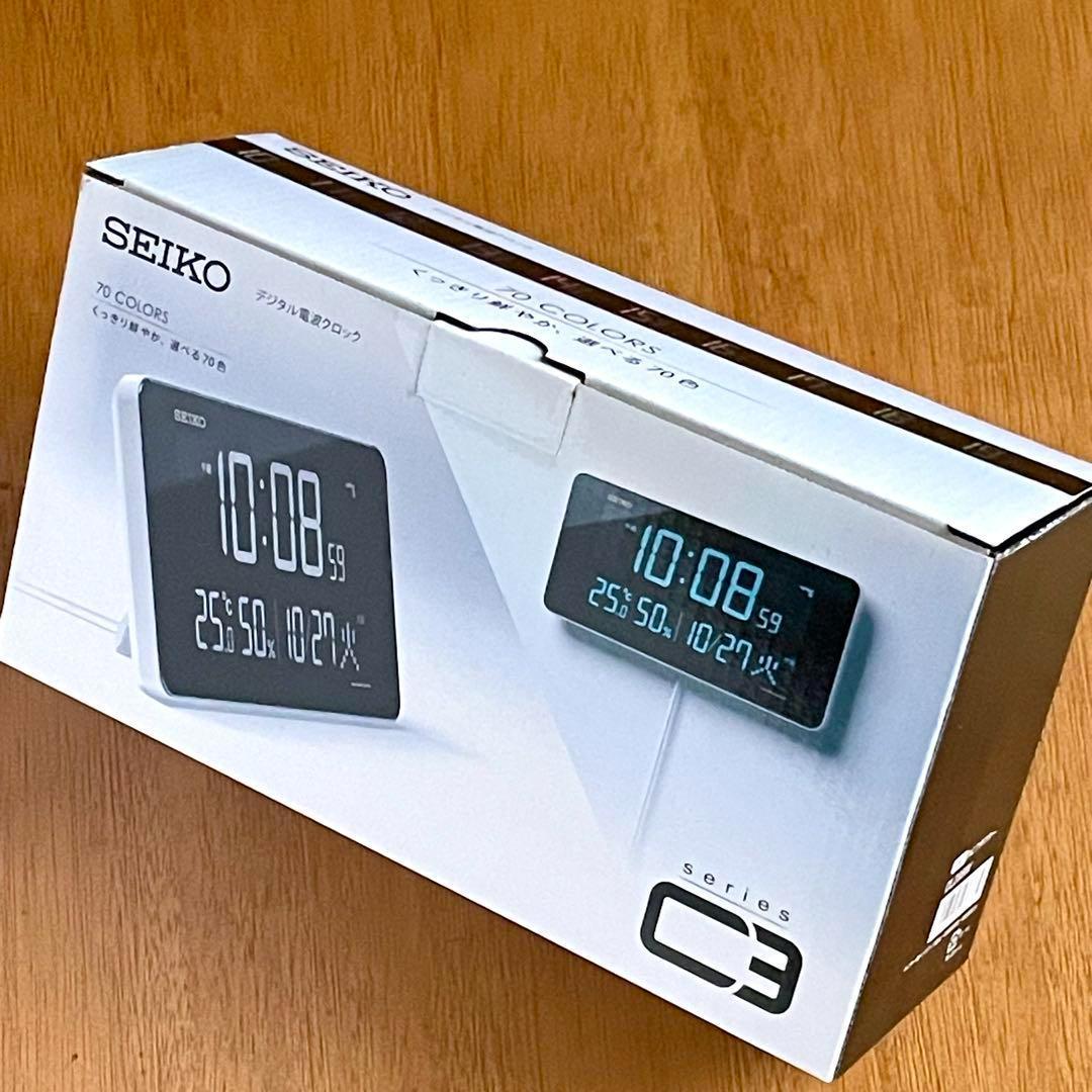 【新品未使用】セイコー 電波時計 デジタル カラー液晶 DL208W 保証付き