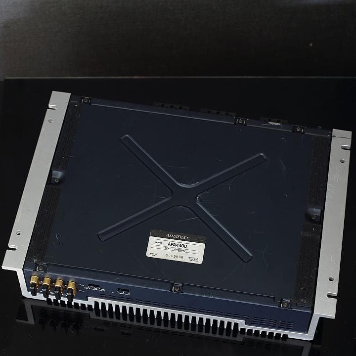 100W×4chパワーアンプAPA4200