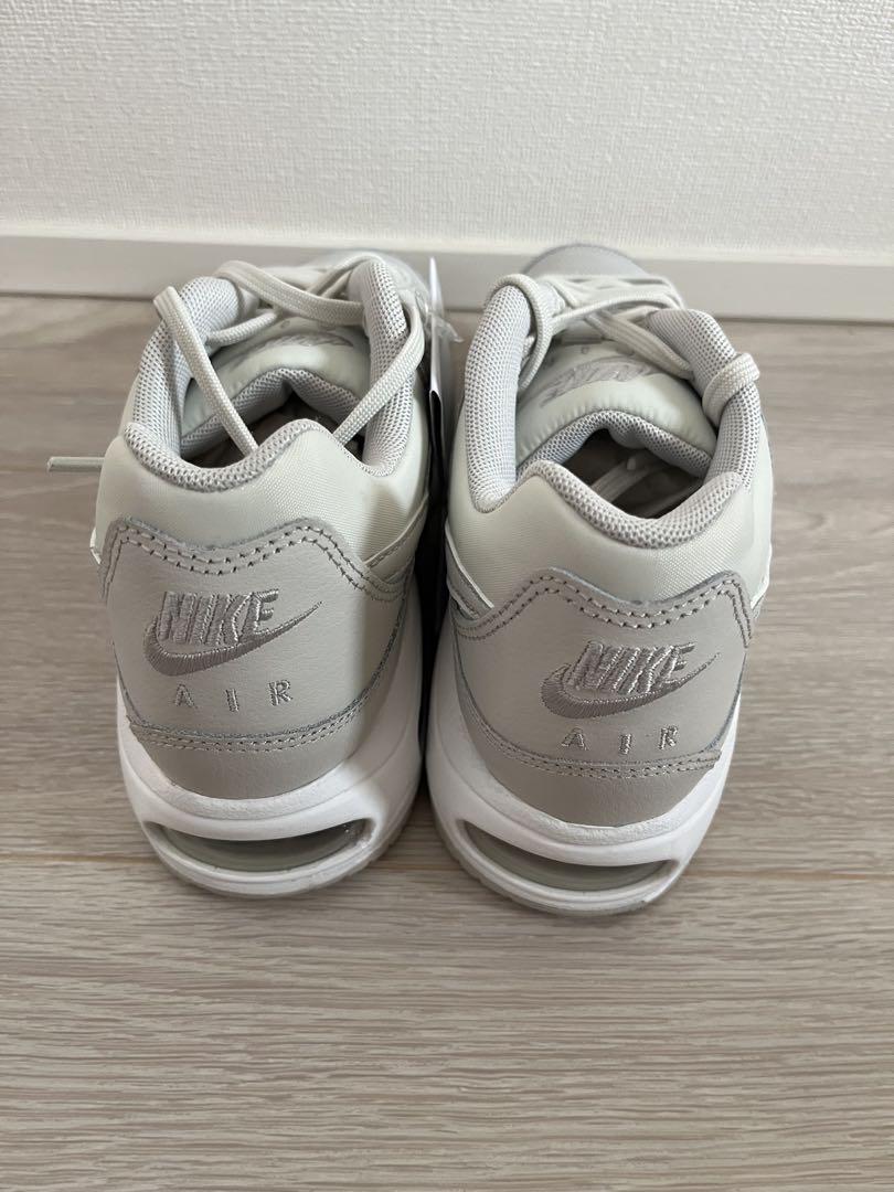 NIKE ナイキ　エアマックスコマンド　23.0cm