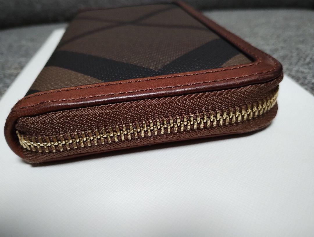 バーバリー Burberrys ヴィンテージ 長財布 黒