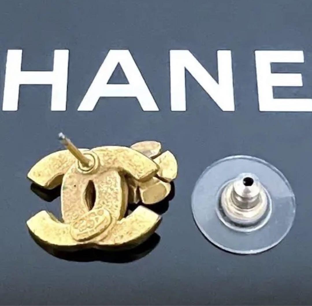 シャネル　CHANEL ココマーク　カメリア　ピアス　マルチカラー　片耳のみ