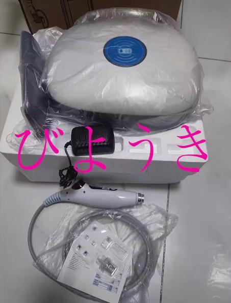Crystalline 美顔器 EMS RF機能