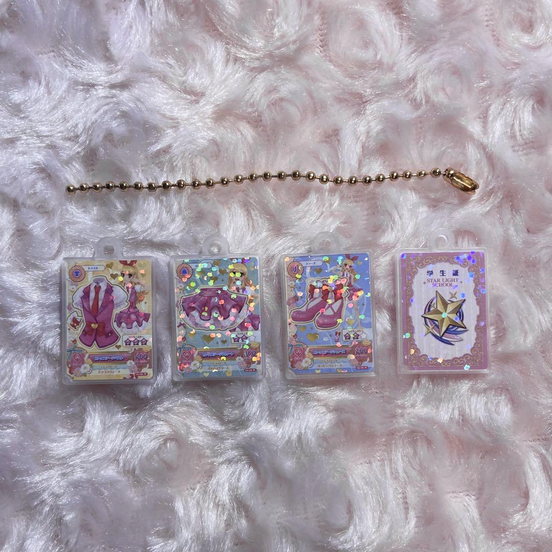 アイカツ　びっくらたまご　スターフェスティバル　ピンクステージコーデ　星宮いちご アイカツびっくらたまごスターフェスティバルコーデ＆ピンク