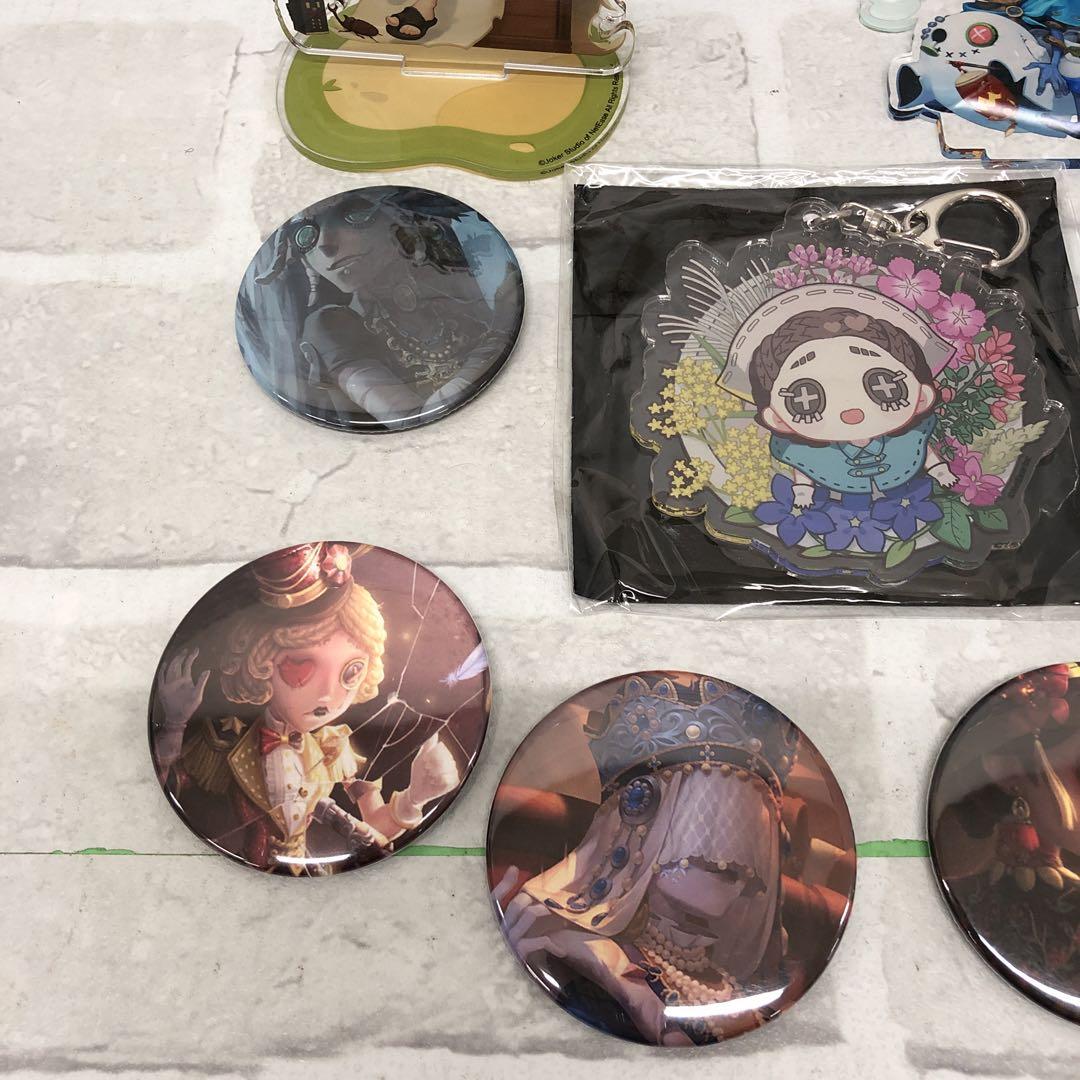 YM3635 第五人格 アクスタ 缶バッチ 他 まとめ売り YM3635 第五人格 アクスタ 缶バッチ 他 まとめ売り