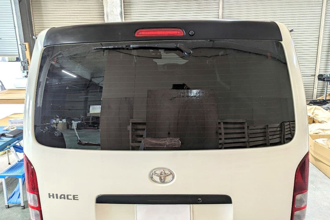 ウイング リアゲート