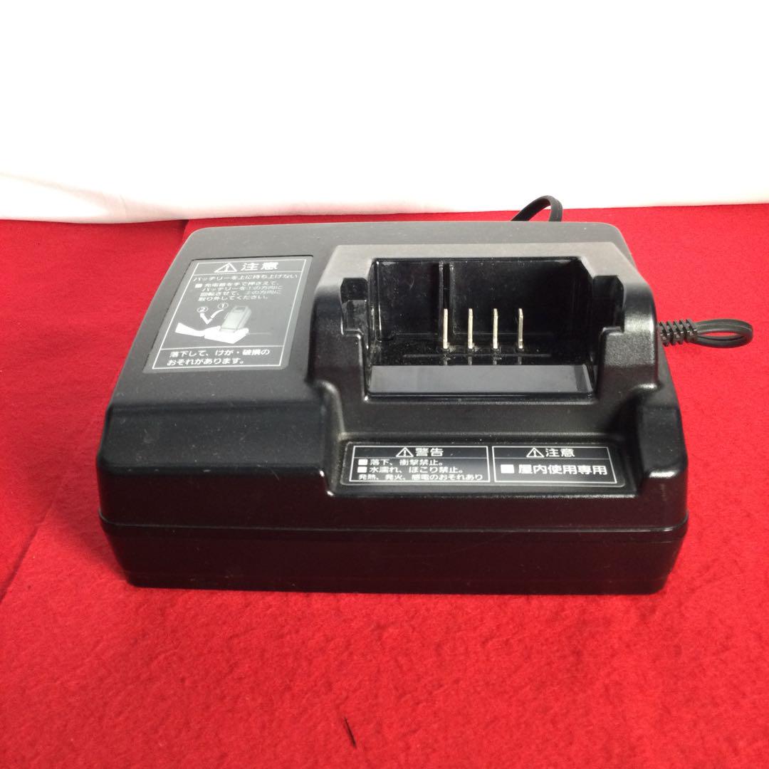 Panasonic 電動自動車 バッテリー 充電器 NKJ069Z1 - メルカリ