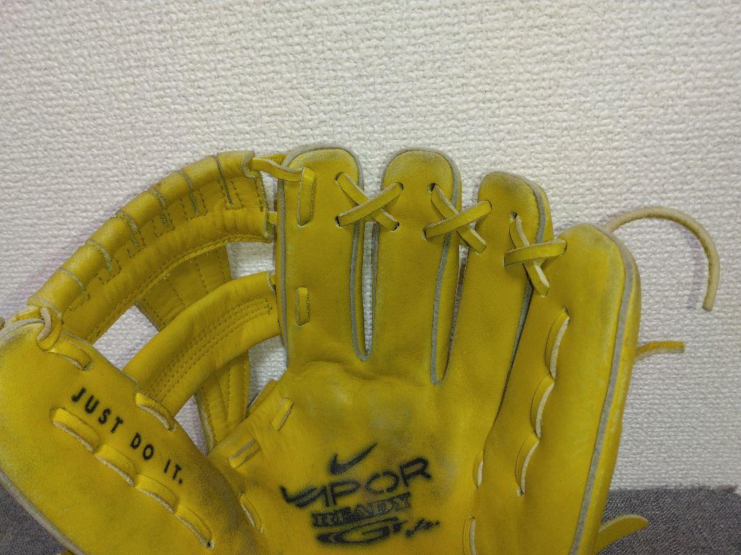 ナイキ軟式少年用グローブ