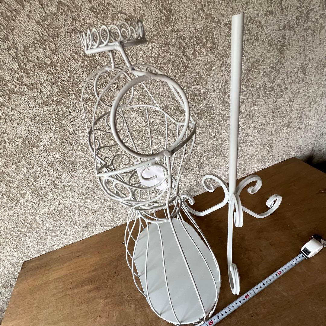 アイアンマネキンスタイル花飾りスタンド