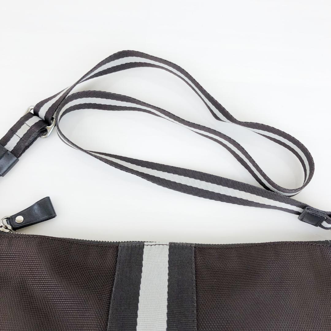 【美品】BALLY バリー ショルダーバッグ斜め掛け★ナイロンキャンバス　レザー